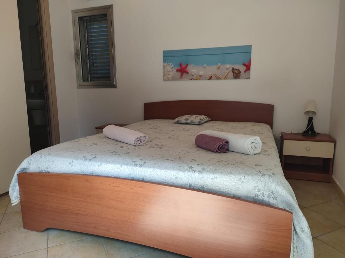 Garden Hotell Villaggio Azzurro Exteriör bild